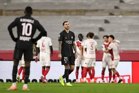 الصدارة مهددة.. باريس سان جيرمان يسقط أمام موناكو بالدوري الفرنسي